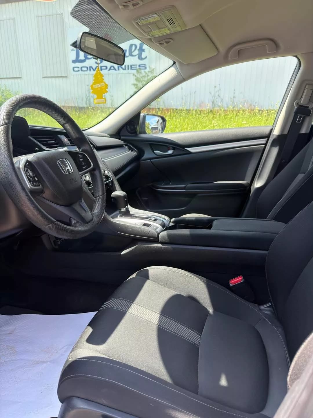 HONDA CIVIC 2018 — 2/3