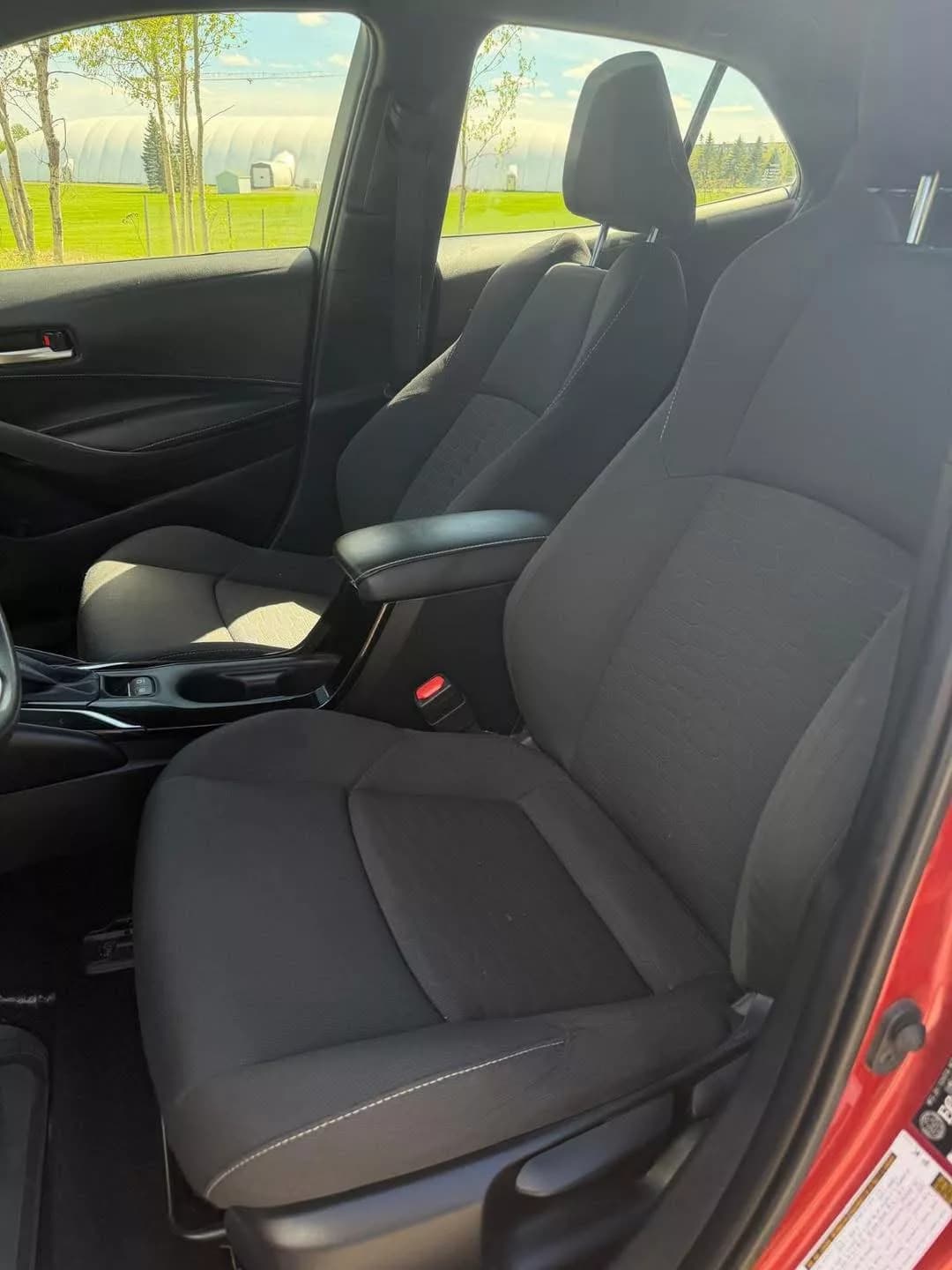TOYOTA COROLLA HATCHBACK 2019 — 5/6